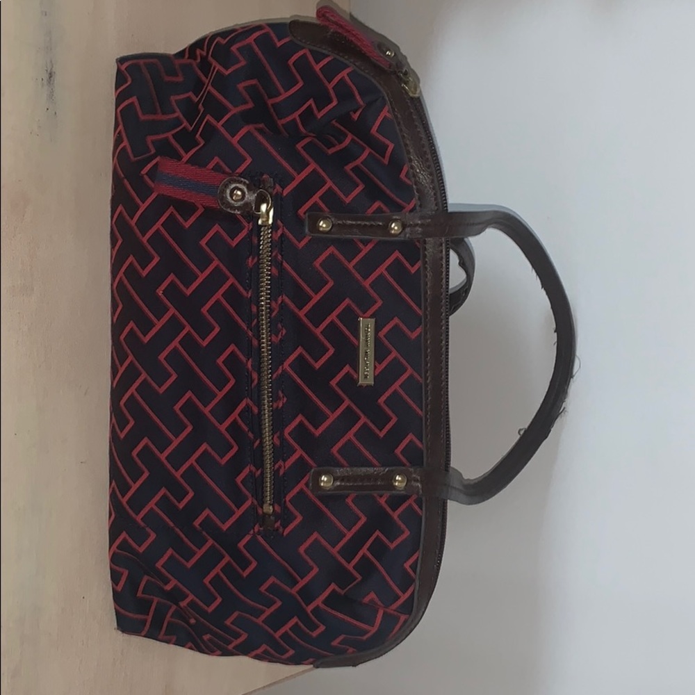 Tommy Hilfiger purse.